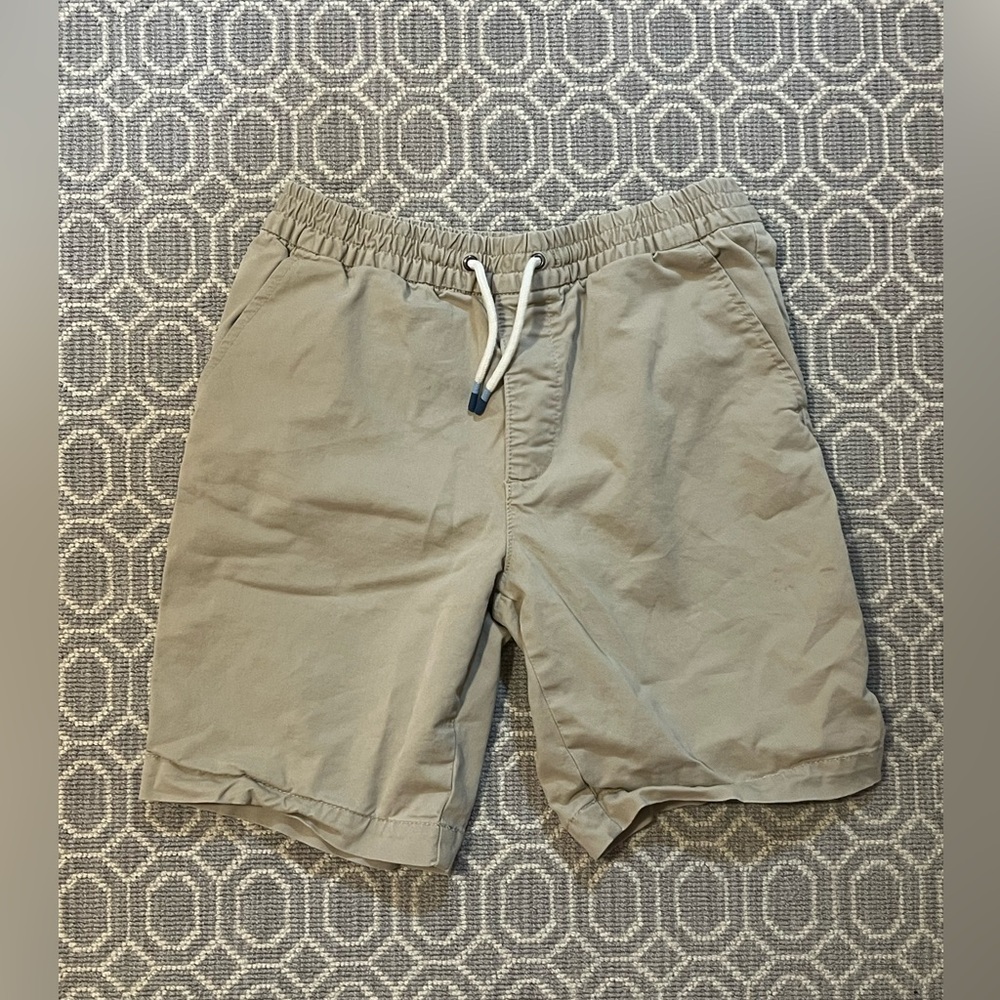 Gap kids tan cargo shorts